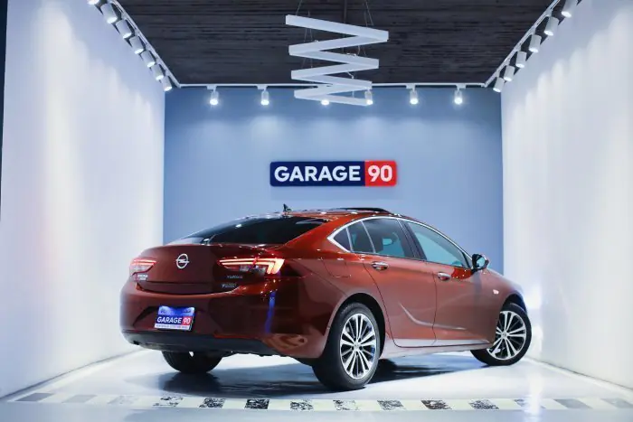 Opel Insignia 2018 - صورة 8