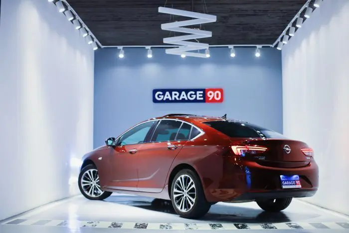 Opel Insignia 2018 - صورة 9