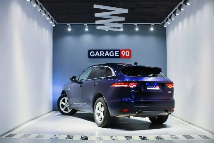 Jaguar F-PACE 2019 - صورة 9