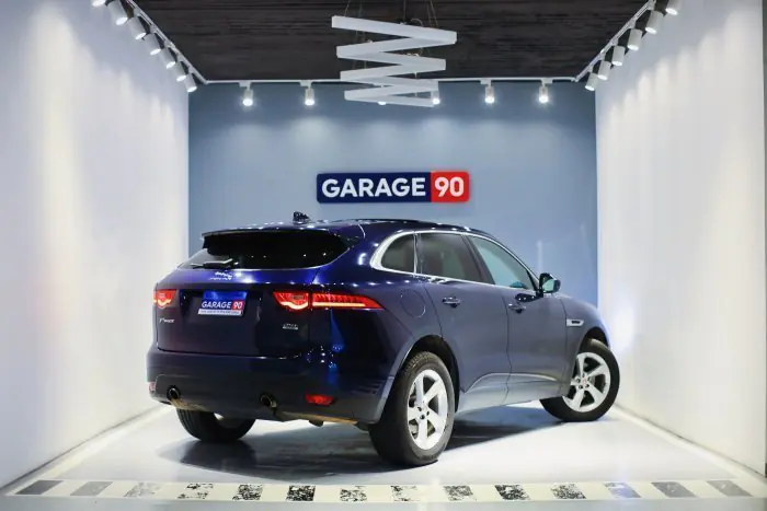 Jaguar F-PACE 2019 - صورة 8