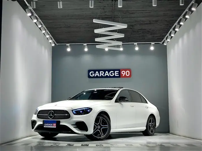 Mercedes-Benz E200 2021 - صورة 4