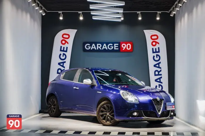 Alfa Romeo Giulia 2021 - صورة 4