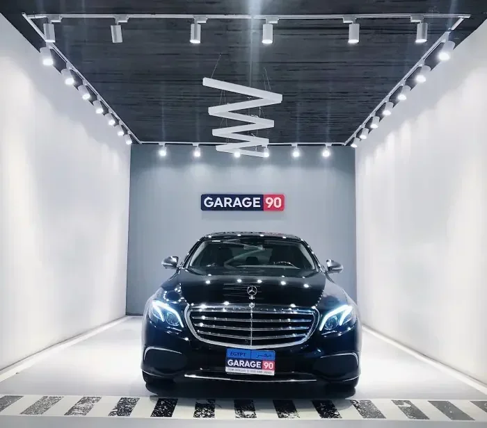 Mercedes-Benz E300 2020