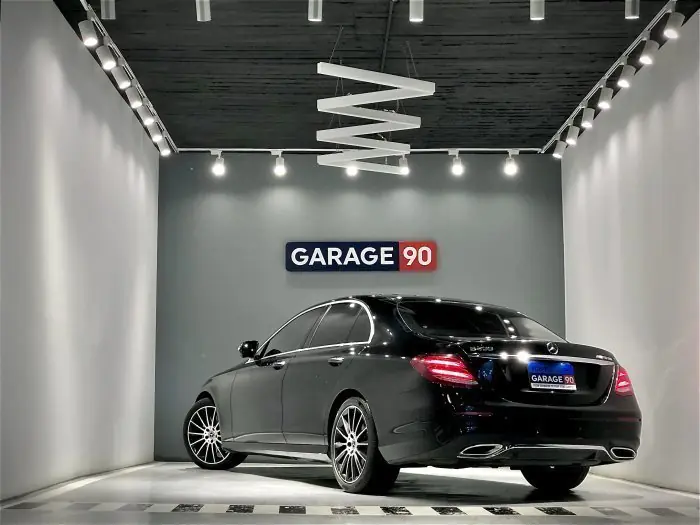 Mercedes-Benz E200 2020 - صورة 7