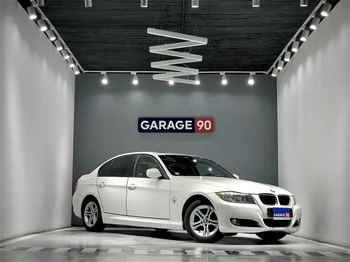 bmw 318i 2012 - صورة 3
