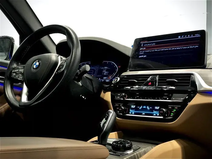 bmw 520i 2021 - صورة 13