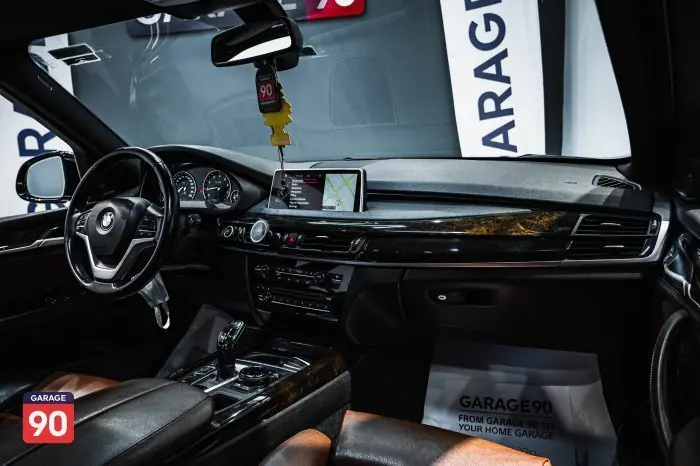 bmw X5 2015 - صورة 12