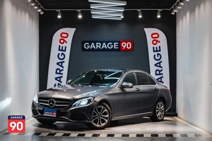 Mercedes-Benz C180 2018 - صورة 16