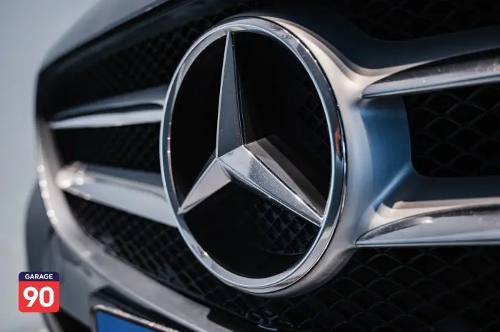 Mercedes-Benz C180 2018 - صورة 8
