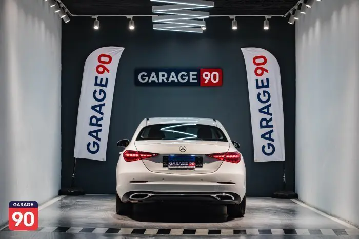 Mercedes-Benz C180 2021 - صورة 4