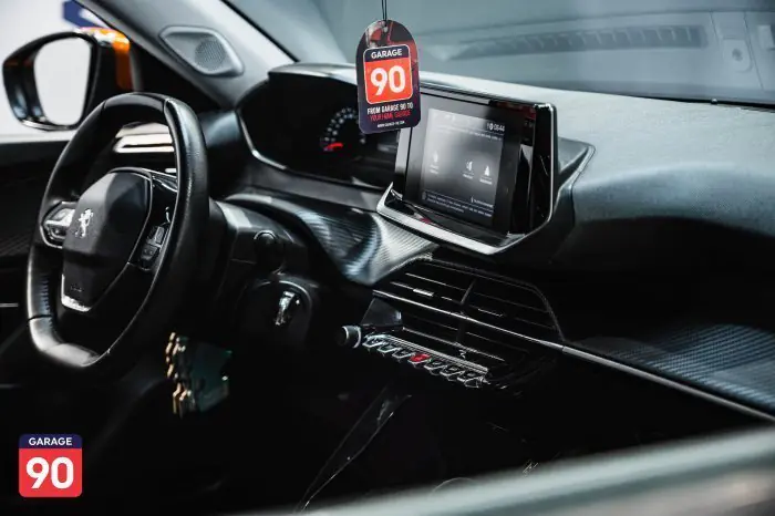 Peugeot 2008 2021 - صورة 17