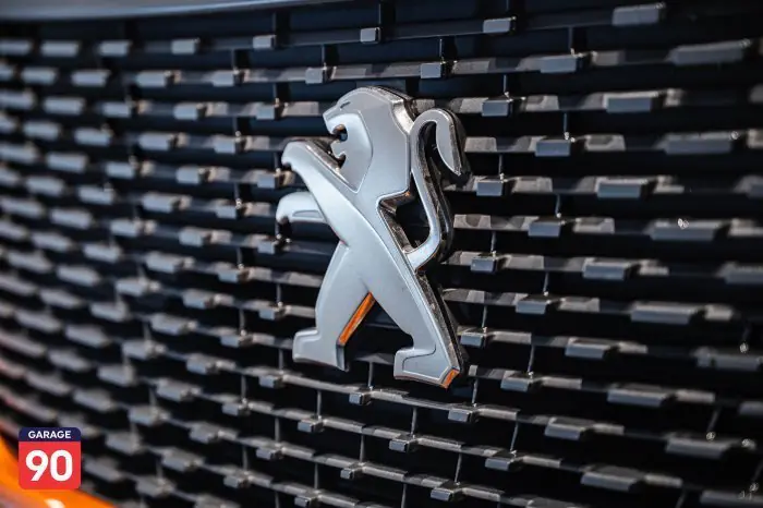 Peugeot 2008 2021 - صورة 12