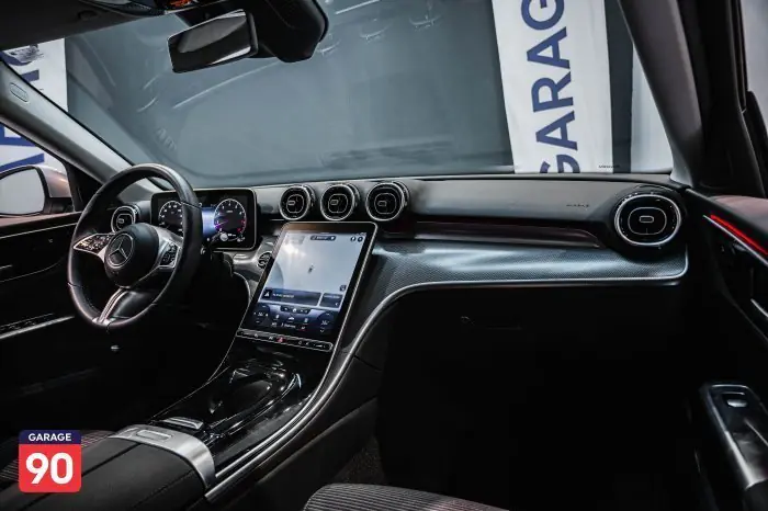 Mercedes-Benz C180 2022 - صورة 16