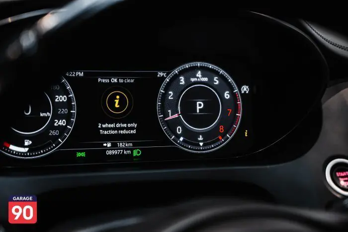 Jaguar E-PACE 2019 - صورة 13