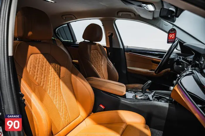 bmw 520i 2023 - صورة 18