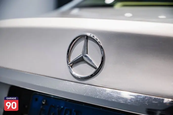 Mercedes-Benz C180 2015 - صورة 10