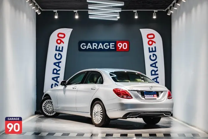 Mercedes-Benz C180 2015 - صورة 8
