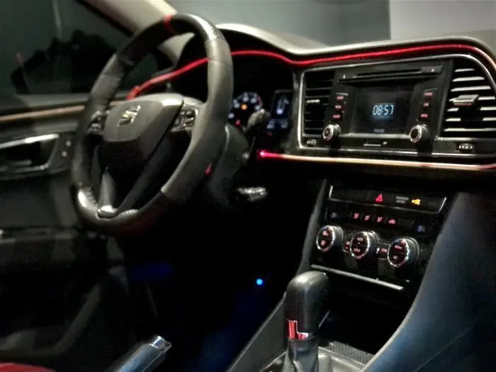 Seat Leon 2015 - صورة 14