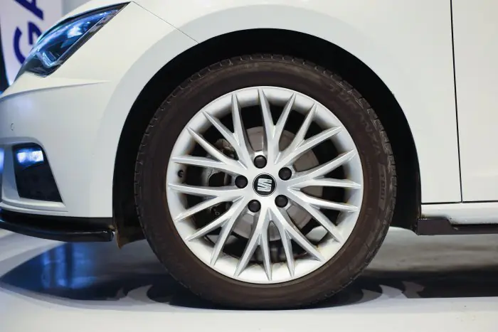 Seat Leon 2020 - صورة 13