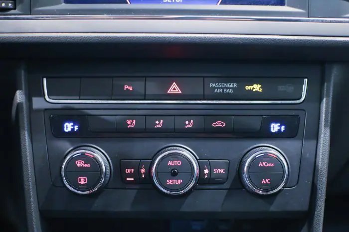 Seat Leon 2020 - صورة 15