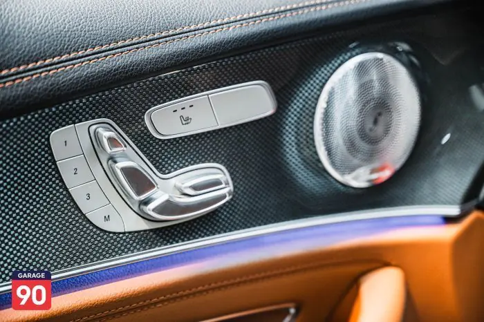Mercedes-Benz E200 2021 - صورة 11