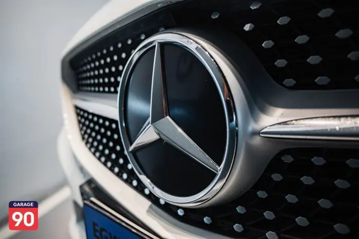 Mercedes-Benz C200 2019 - صورة 10