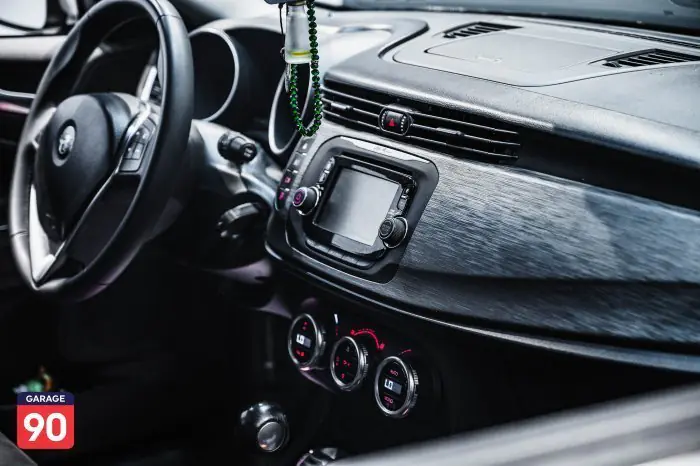 Alfa Romeo Giulia 2020 - صورة 14