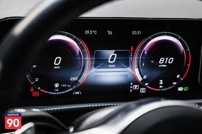 Mercedes-Benz CLA200 2022 - صورة 13