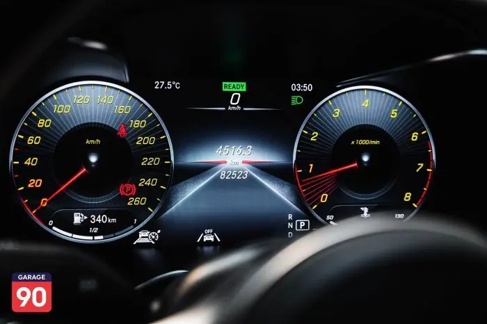 Mercedes-Benz C200 2019 - صورة 12