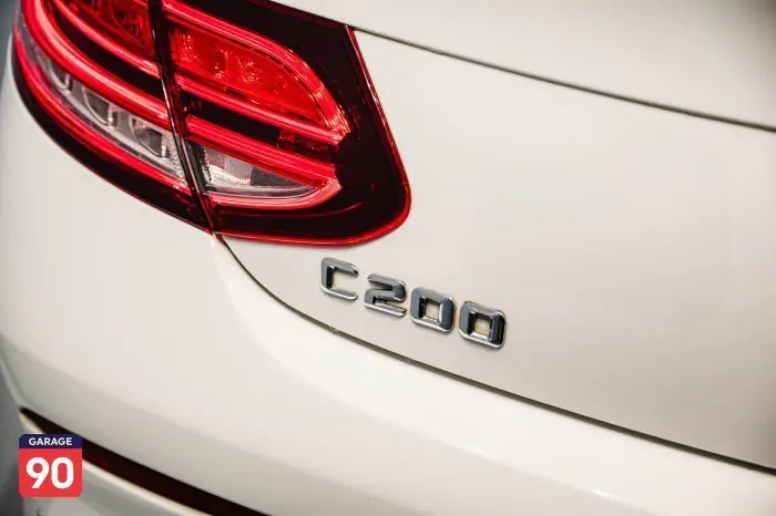 Mercedes-Benz C200 2019 - صورة 9