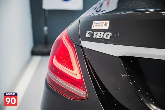 Mercedes-Benz C180 2019 - صورة 11
