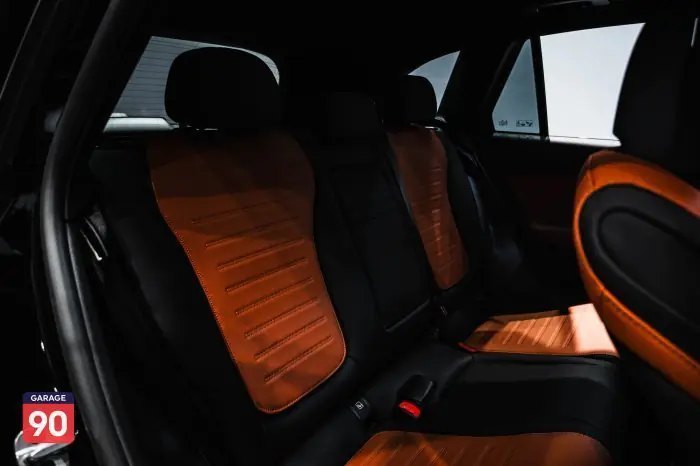 Mercedes-Benz GLC300 2024 - صورة 17