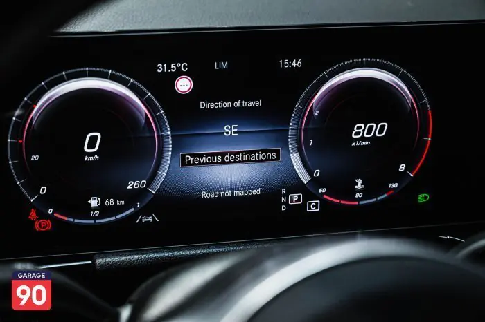 Mercedes-Benz A180 2022 - صورة 10
