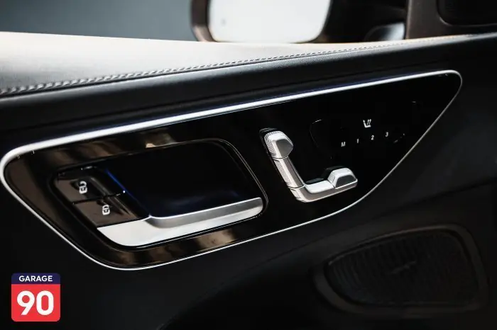 Mercedes-Benz C200 2022 - صورة 9