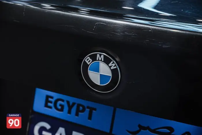 bmw 318i 2018 - صورة 10