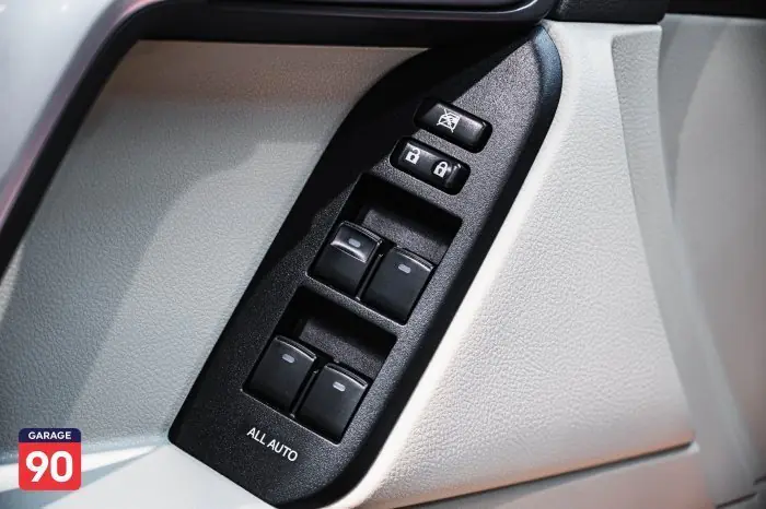 Toyota prado 2021 - صورة 14