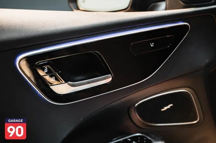Mercedes-Benz C180 2022 - صورة 12