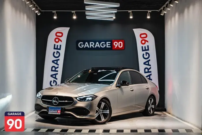Mercedes-Benz C180 2022 - صورة 2