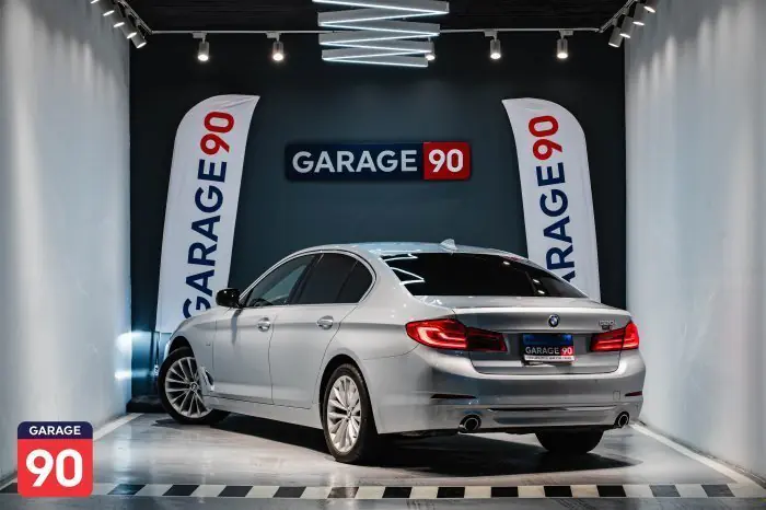 bmw 520i 2018 - صورة 5