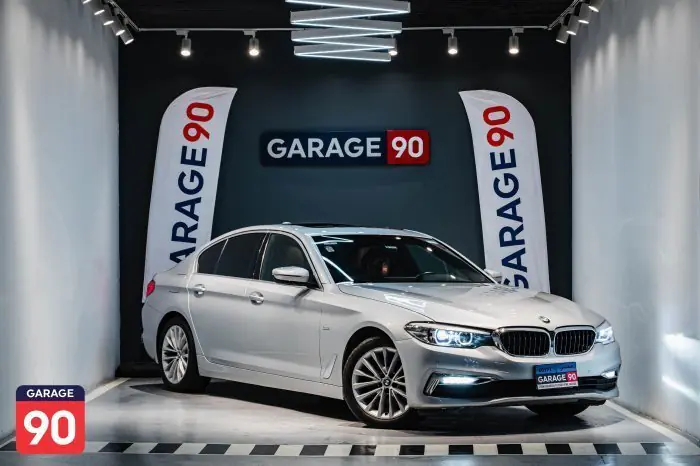 bmw 520i 2018 - صورة 2