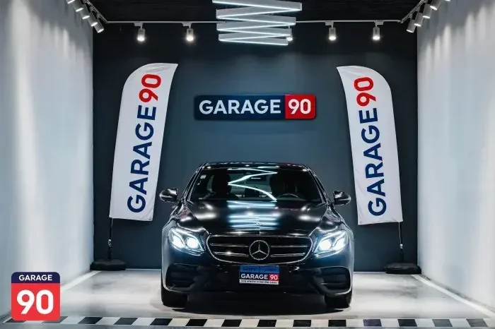 Mercedes-Benz E300e 2020