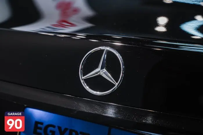 Mercedes-Benz E300 2021 - صورة 11