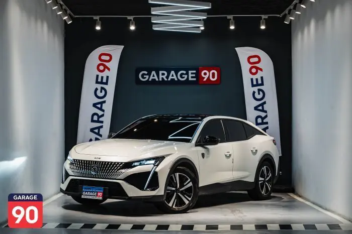 Peugeot 408 2023 - صورة 2