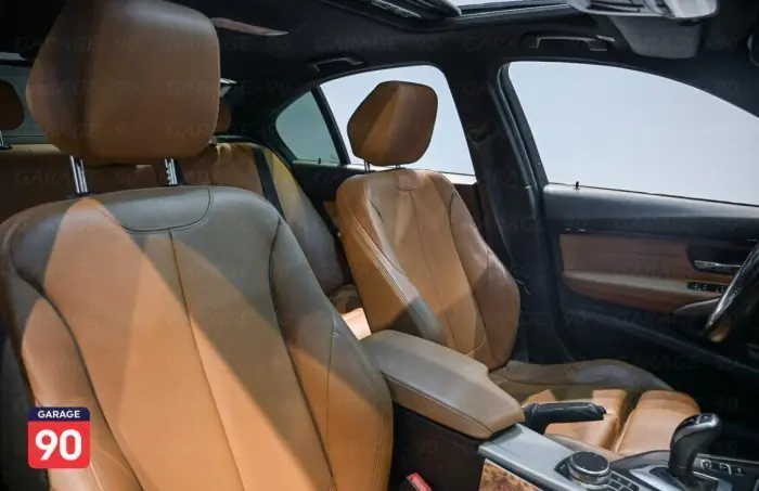 bmw 320i 2019 - صورة 8