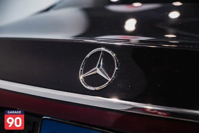 Mercedes-Benz E200 2024 - صورة 9