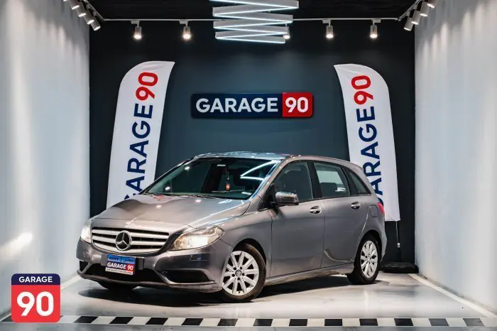 Mercedes-Benz B200 2013 - صورة 2