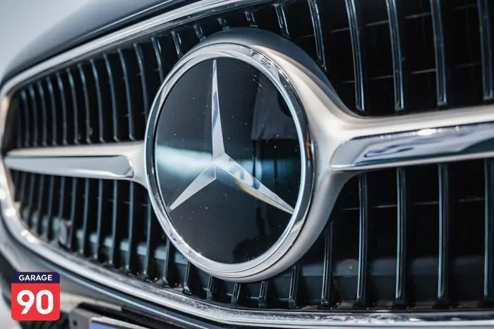 Mercedes-Benz C200 2022 - صورة 10