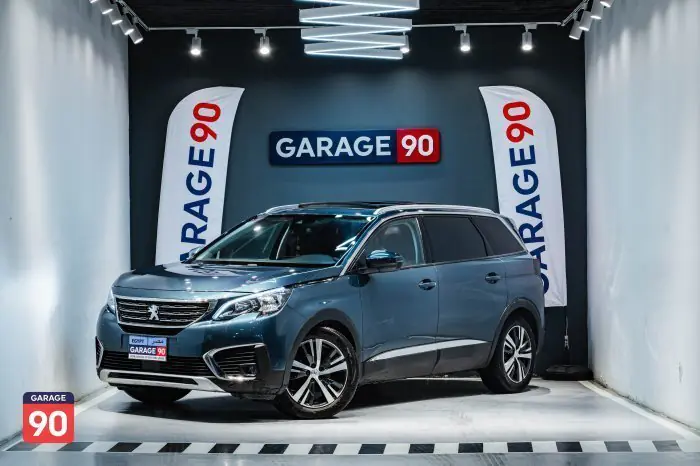 Peugeot 5008 2020 - صورة 2