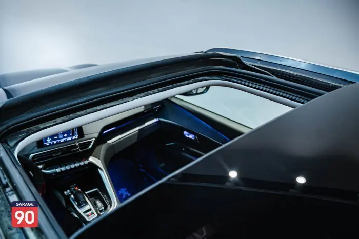 Peugeot 5008 2020 - صورة 11