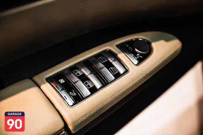 Mercedes-Benz S550 2007 - صورة 17